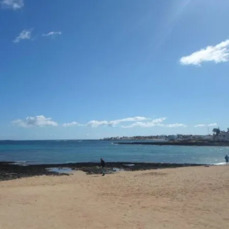 Apartamento Waikiki A Dos Pasos De La Playa De